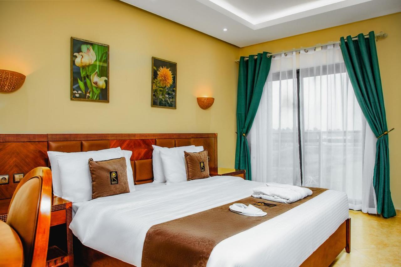 Hotel Regina The Pearl Aneho Kültér fotó
