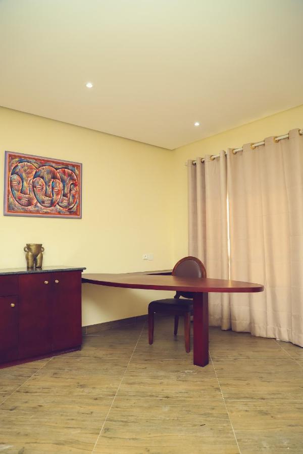 Hotel Regina The Pearl Aneho Kültér fotó