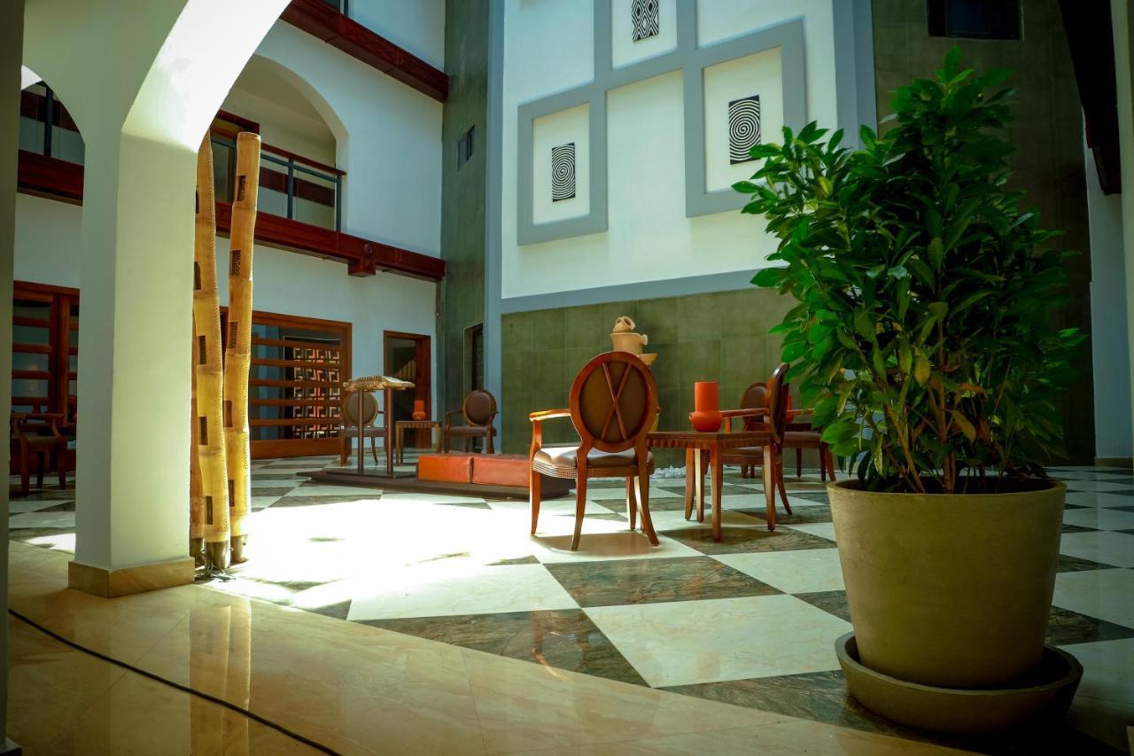 Hotel Regina The Pearl Aneho Kültér fotó